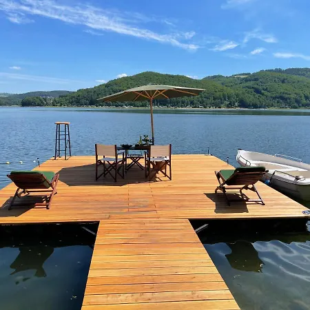 Pod Zamkiem Nyaraló