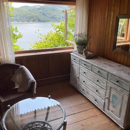 Pod Zamkiem Nyaraló Rożnów