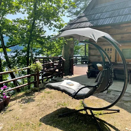 Pod Zamkiem Nyaraló