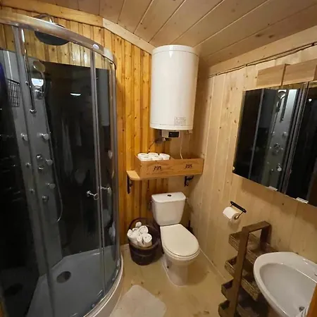 Pod Zamkiem Dom wakacyjny Roznow