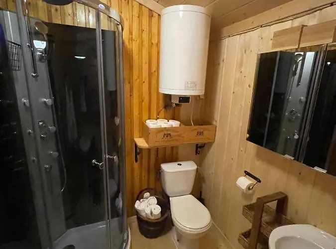 Pod Zamkiem Vakantiehuis Roznow